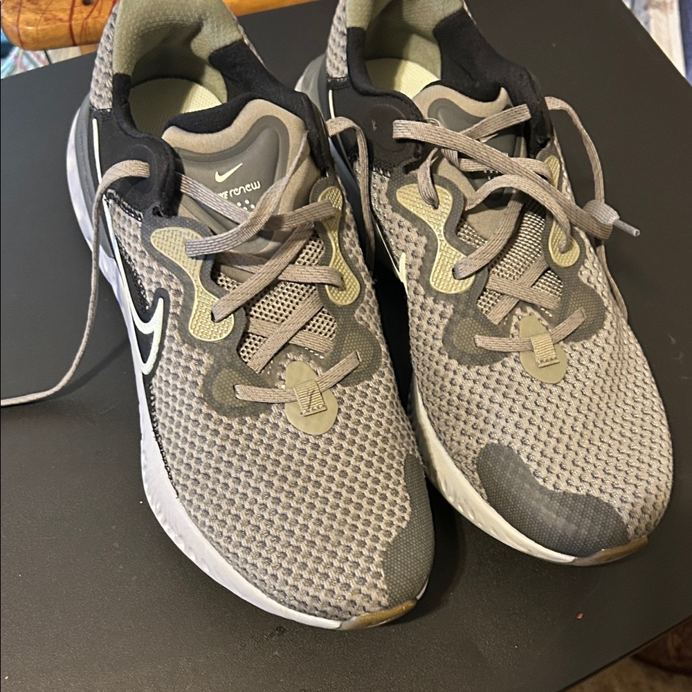 Nike Black and Gray Mesh Sneakers